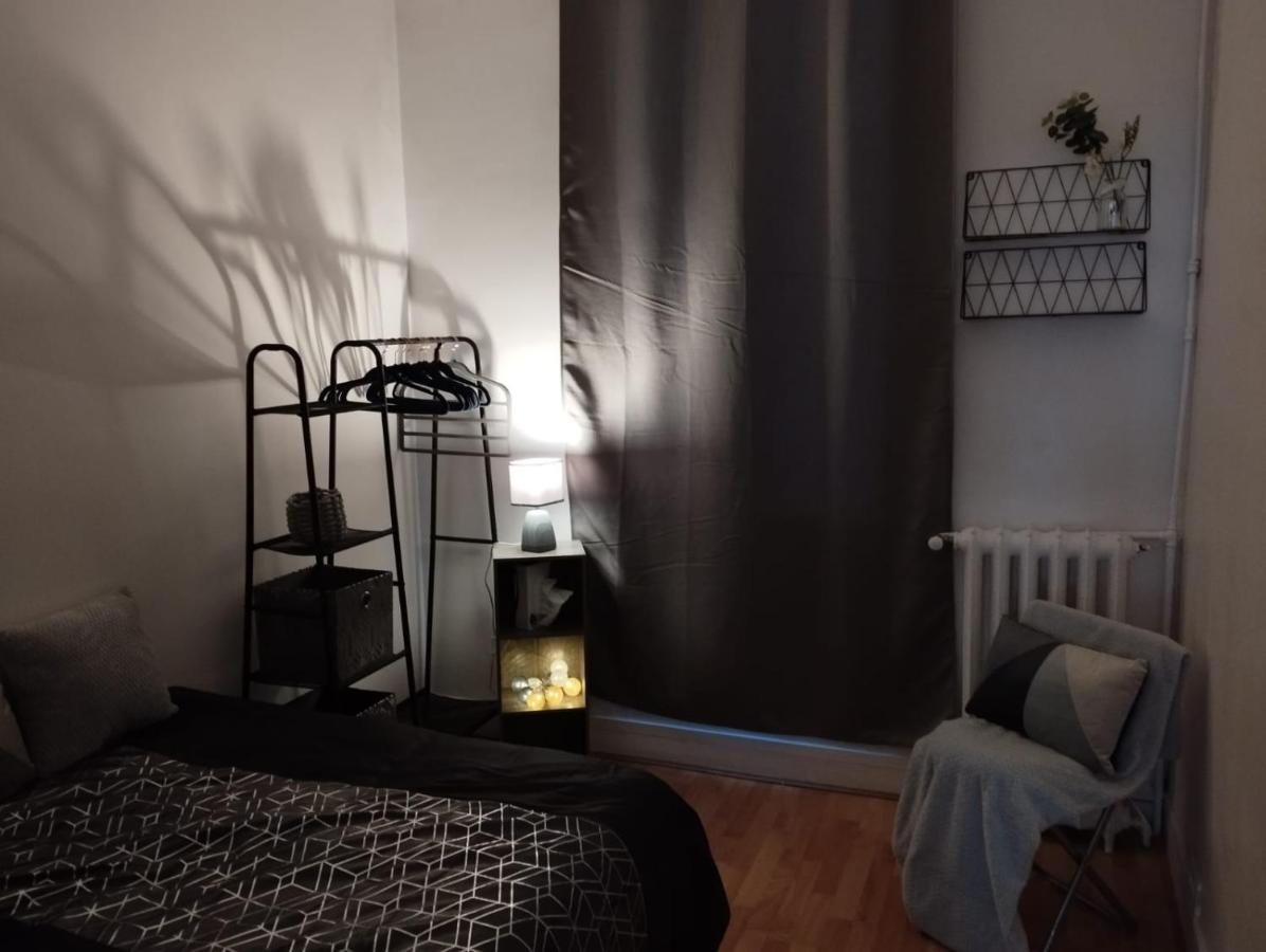 Апартаменты Parisian Vibes A Клиши Номер фото